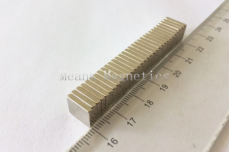 10x10x2mm neodymium čtvereční magnety