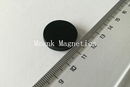 magnet na neodymium s pryžovým povlakem