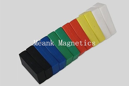 Bloky pravoúhlých magnetů z plastů potahovaných pravoúhlými pravoúhlými magnety